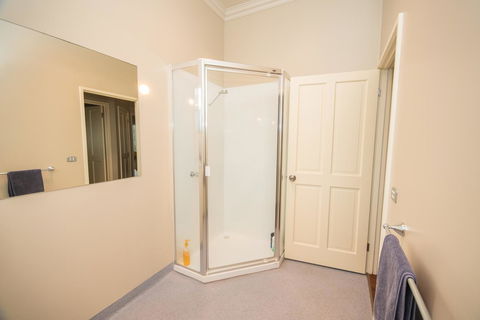 The Pitch - Accommodation Search 28