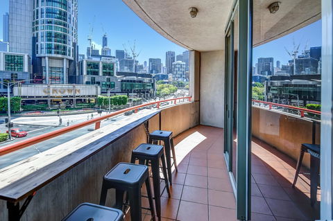 Southbank Tower Apartments - Accommodation Search 1
