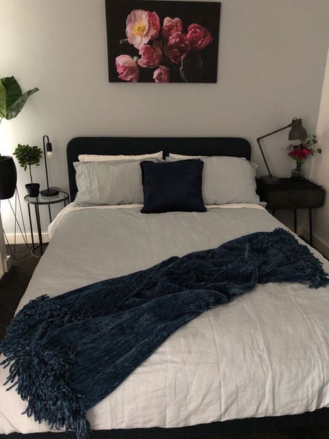 Fantastic Southbank Apartment - Accommodation Search 1