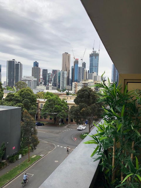 Fantastic Southbank Apartment - Accommodation Search 6