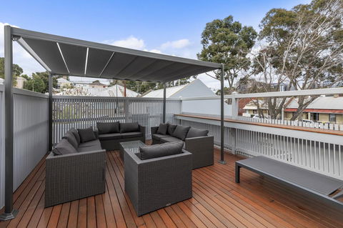 Work Sleep Live Melbourne - Accommodation Search 12
