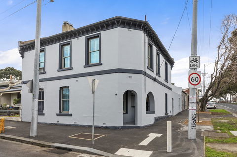 Work Sleep Live Melbourne - Accommodation Search 17