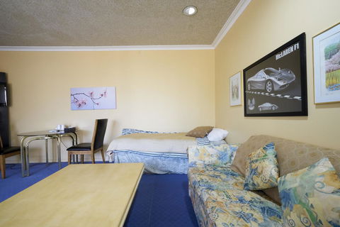 Cottages For Two - Accommodation Search 11
