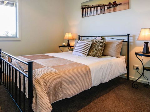 Saltwater Breeze Retreat - Accommodation Search 18