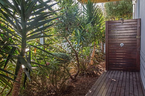 Saltwater Breeze Retreat - Accommodation Search 36