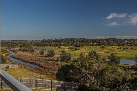 Saltwater Breeze Retreat - Accommodation Search 20