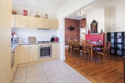 Montabella - Accommodation Search 4