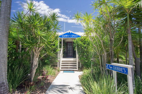 Debbie\'s Place - Accommodation Search 0
