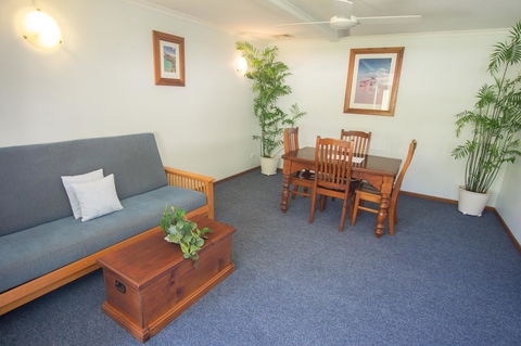 Debbie\'s Place - Accommodation Search 39