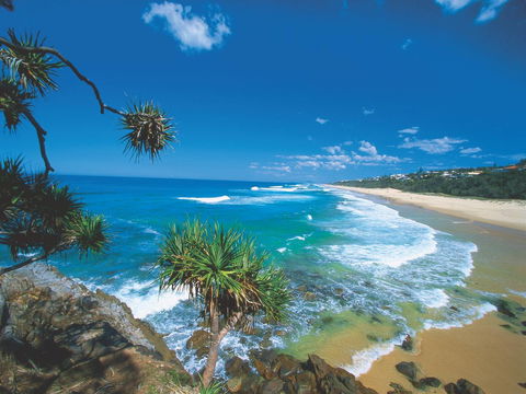 La Mer Sunshine Beachfront - Accommodation Search 24