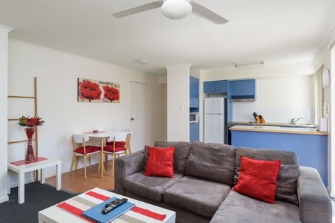 Rainbow Getaway Holiday Apartments - Accommodation Search 6