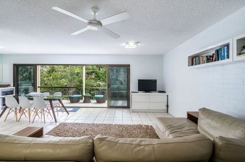 Sunseeker Holiday Apartments - Accommodation Search 23