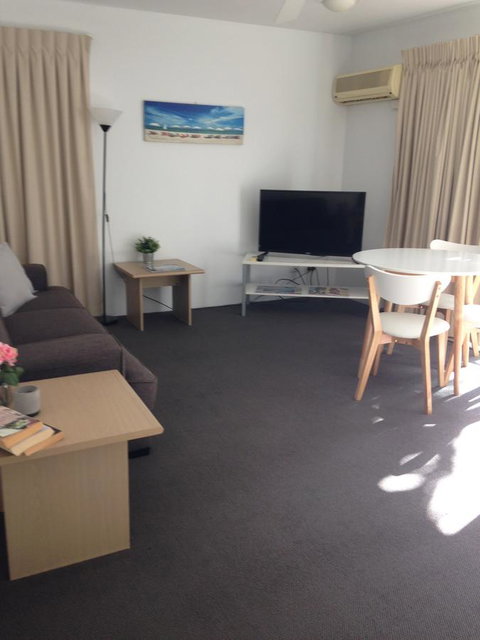Chez Noosa Resort Motel - Accommodation Search 1
