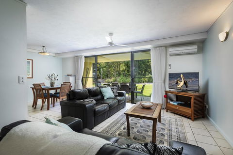 Coloured Sands - Rainbow Beach Resort - 5 Mins To Beach - Accommodation Search 0