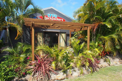 Backpackers At 1770 - Accommodation Search 12