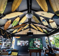 Backpackers at 1770 - Accommodation Search
