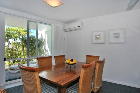 Sunshine Vista - Accommodation Search 25