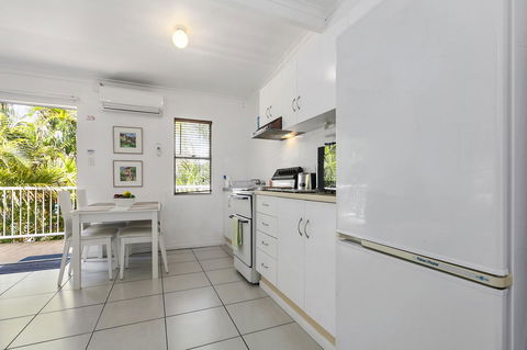 Beachcomber Peregian Beach - Accommodation Search 9