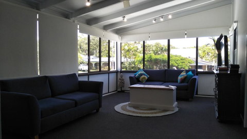 Salty Vibes Retreat - Accommodation Search 9