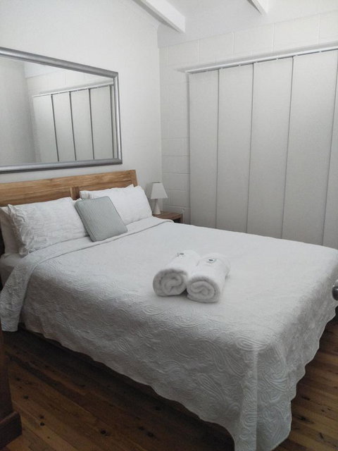Salty Vibes Retreat - Accommodation Search 5