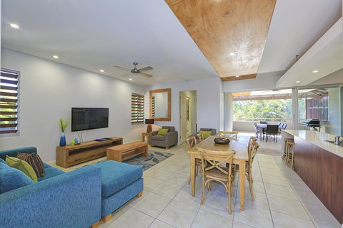 Sandcastles 1770 Motel & Resort - Accommodation Search 11