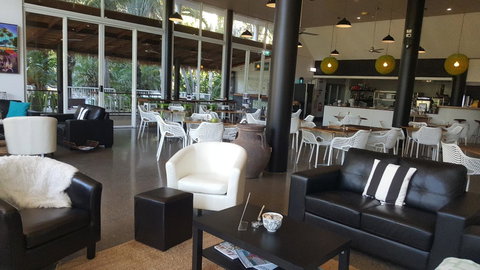 Sandcastles 1770 Motel & Resort - Accommodation Search 2
