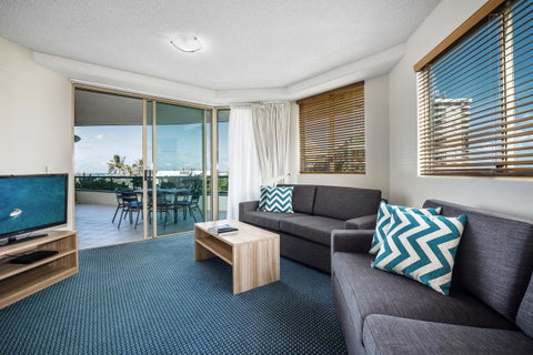 Landmark Resort - Accommodation Search 9