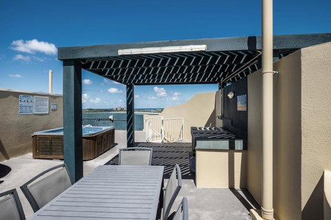 Landmark Resort - Accommodation Search 36