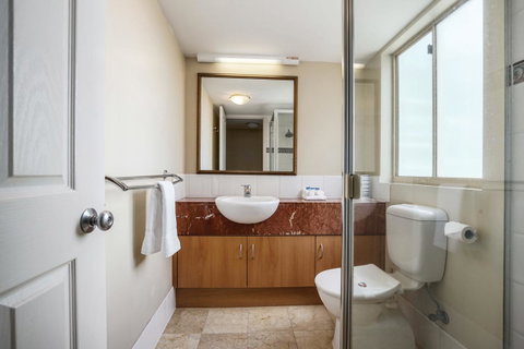 Landmark Resort - Accommodation Search 10