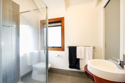 Airlie Beach Eco Cabins - Adults Only - Accommodation Search 26