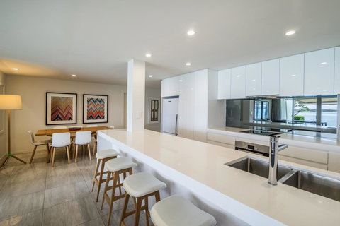 Noosa Harbour Resort - Accommodation Search 42