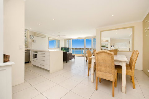 Noosa Harbour Resort - Accommodation Search 44