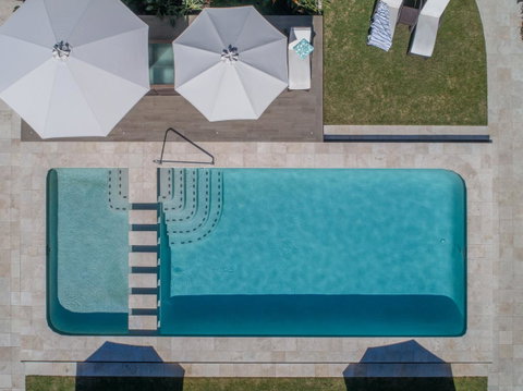 Hotel Laguna - Accommodation Search 13