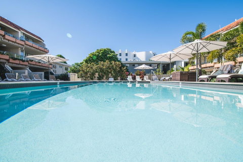 Hotel Laguna - Accommodation Search 0