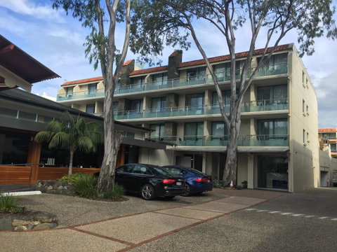 Hotel Laguna - Accommodation Search 14