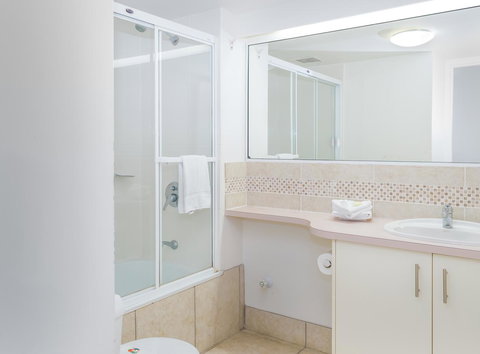 Noosa Hill Resort - Accommodation Search 37