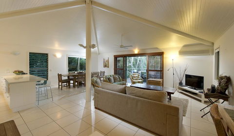 The Retreat Beach Houses - Accommodation Search 6