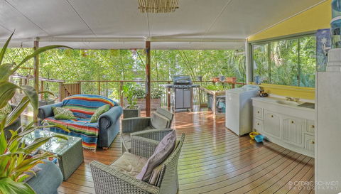 KiteSurf 1770 Beach House - Accommodation Search 6