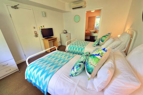Mango Lagoon Sunbird Retreat - Accommodation Search 17