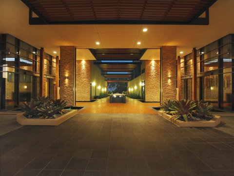 Oaks Redcliffe Mon Komo Suites - Accommodation Search 15