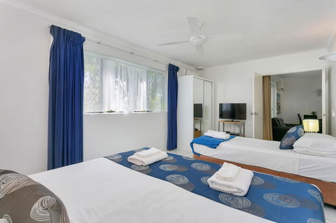Agincourt Beachfront Apartments - Accommodation Search 16