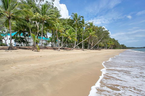 Agincourt Beachfront Apartments - Accommodation Search 9