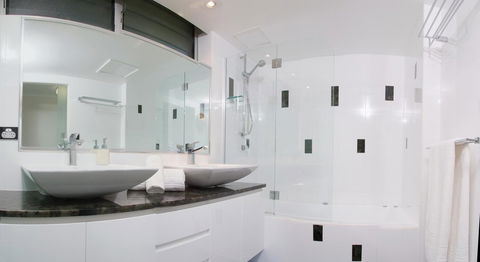 Poinciana 112 - Accommodation Search 11