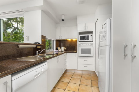 The Cove Noosa - Accommodation Search 17