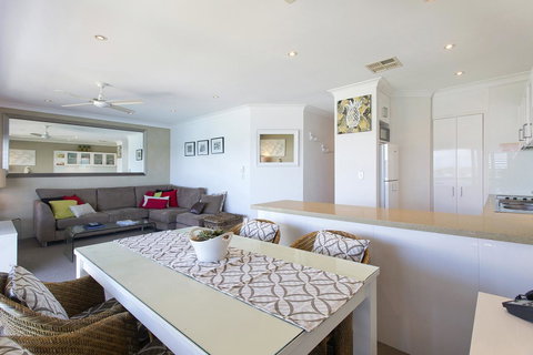 Noosa Shores Resort - Accommodation Search 23
