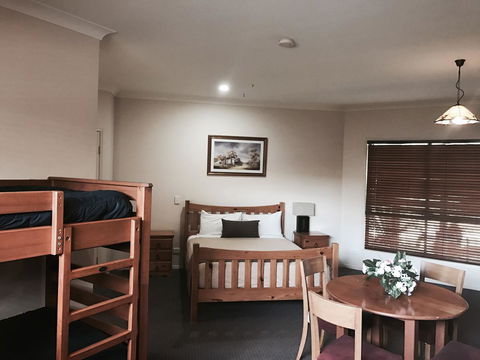 The Bearded Dragon Boutique Hotel - Accommodation Search 42