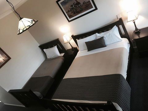 The Bearded Dragon Boutique Hotel - Accommodation Search 3