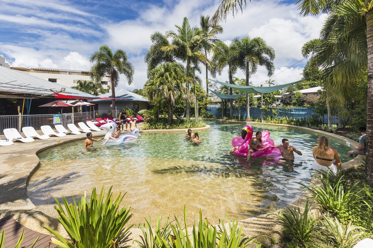Cairns North QLD Accommodation Search