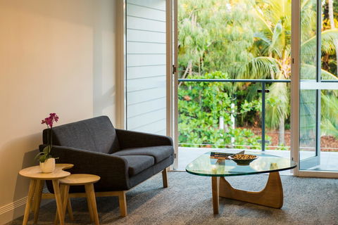 Heart Hotel And Gallery Whitsundays - Accommodation Search 15