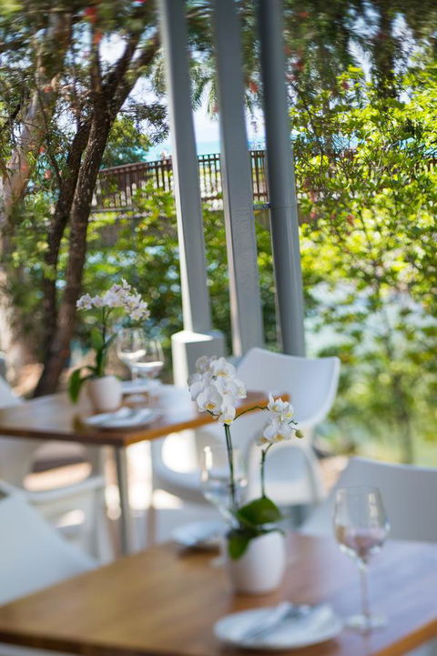Heart Hotel And Gallery Whitsundays - Accommodation Search 20